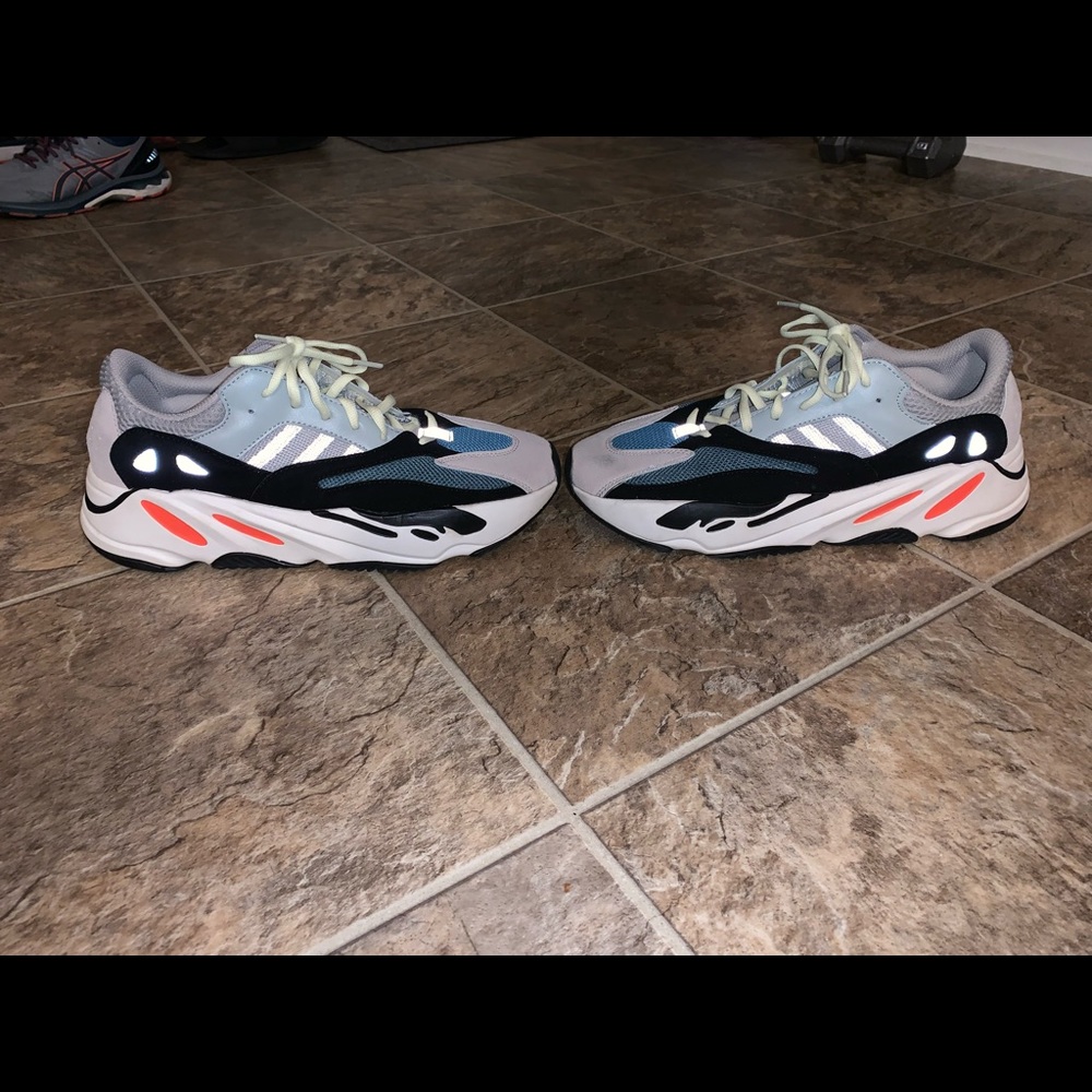 Yeezy Boost 700 Wave Runner Mens Size 10